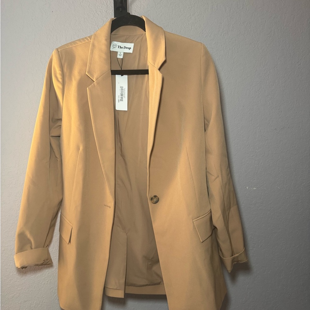 Tan Blazer with Notched Lapels and Relaxed Fit